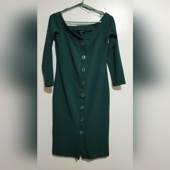 Dynamite off shoulder midi  dress - Picture 1 of 3